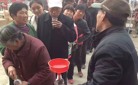 卖散酒不开张怎么办？如何开好散酒加盟专卖店？散酒生意怎样做才能好起来